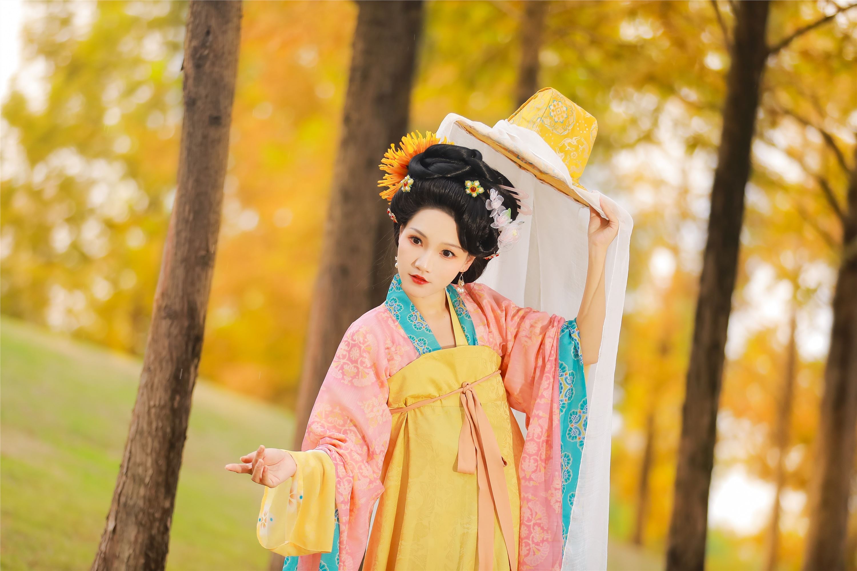 YITUYU艺图语 2025.02.07 秋意浓 焚香小也